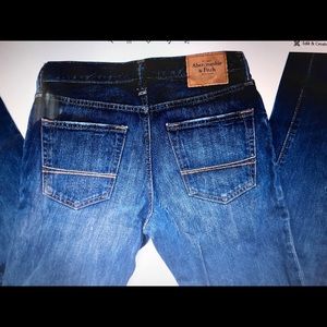 Blue Abercrombie & fitch jeans w30 L32